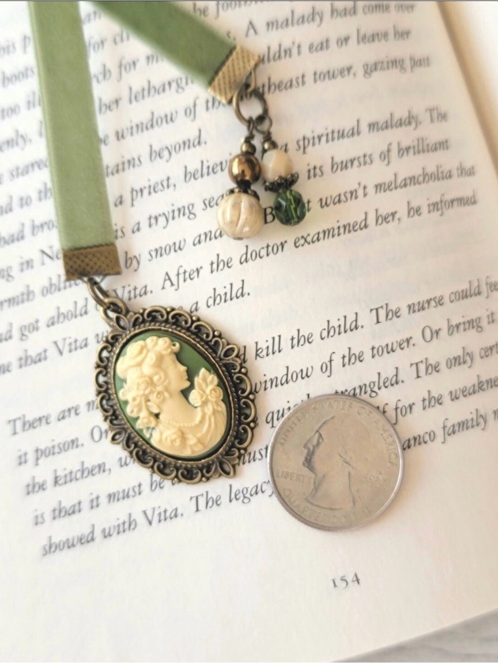 Velvet bookmark - Picture 2 of 3
